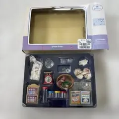 シルバニアファミリー　初期　調理器具セット　箱入り