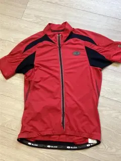 Sugoi 軽量フルジップウィンドブレーカー レッド｜