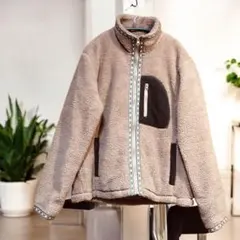 【新品未使用タグ無し】ベージュ フリースジャケット　LL SIZE 美品