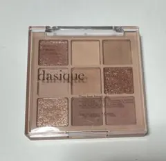 Item thumbnail for item ec405727-dd4e-4990-a702-a4d8b6666175