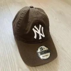美品✨　ニューエラ ニューヨーク・ヤンキース 9TWENTY キャップ ブラウン