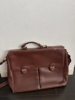 Ferragamo ブラウンレザー ビジネスバッグ