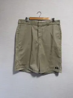 ディッキーズ Dickies 42283 W40 ハーフパンツ ショート　カーキ