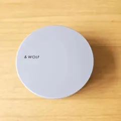 & WOLF セラムリキッドファンデーション RF-002 ケース付のサムネイル