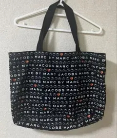 MARC BY JACOBSマークジェイコブス　ロゴ入り　トートバッグのサムネイル