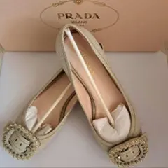 PRADA　プラダ　フラットシューズ　ベージュ　35.5サイズのサムネイル