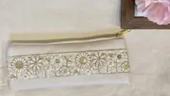 インド刺繍リボン　フェイクレザー　ポーチ　ハンドメイド