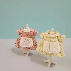 ②２枚セット【お母さん用】着せ替え服お洋服　ワンピースシルバニアファミリー当時物