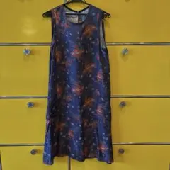 TOGA PULLA ノースリーブワンピース ネイビー　花柄のサムネイル