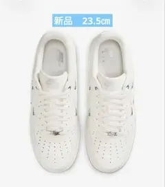 ナイキ エア フォース 1 ‘07 LV8 ウィメンズシューズ　23.5 新品