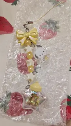 サンリオ　シークレットストラップ　星屑ベイビー　ポチャッコ