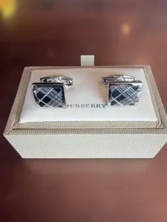 Burberry チェック柄 カフリンクス ボックス付き