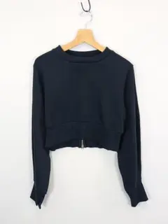 アズールバイマウジー バックデザイン クロップドスウェット 黒 フリーサイズ