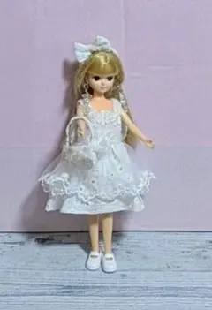 追加品あり‼️リカちゃん　ドール　キャミギャザーワンピース　ホワイトカラーのサムネイル