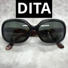 DITA COSMOPOLITAN 度なし オーバル サングラスのサムネイル