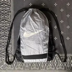 ✨️希少レア✨️期間限定セール中‼️NIKE ナップサック 90s