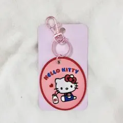 【新品】サンリオ　刺繍ワッペンキーホルダー　ハローキティ　キャラクター大賞