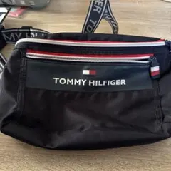 TOMMY HILFIGER ボディバッグ ブラック