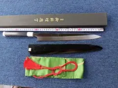 Item thumbnail for item 17bdcde3-0e78-460d-84a9-7aff2af3f679