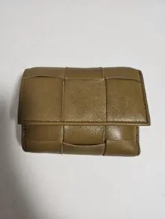 BOTTEGA VENETA 三つ折ファスナーウォレット キャメル