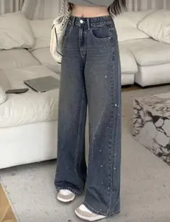 ビーズ付きダークデニムワイドレッグジーンズ