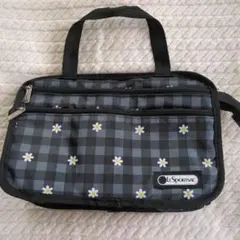 レスポートサック　LeSportsac チェック柄バッグinバッグ