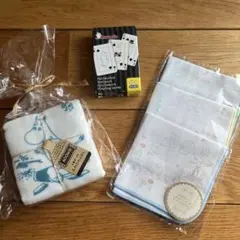 【新品】MOOMIN 8重ガーゼのふわふわふきん　ベビーガーゼ　トランプ