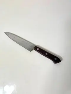 ★HENCKELS　ヘンケルス　ペティナイフ　刃渡り12.5cm　使用感ありのサムネイル