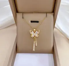 大特価 サージカルステンレス 【最高級】 czダイヤ モテ揺れネックレス 蝶々✨