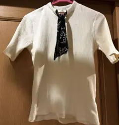 スカーフ付きコットンリブTシャツ