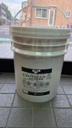 2026年06月製 TOLI 東リ エコロイヤルセメント 18kg 床材接着剤⑧ 