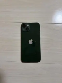 Apple iPhone 13 本体 グリーン 昨年4月に新品交換したもの - メルカリ