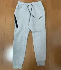 NIKE テックフリース　ジョガーパンツ　Sサイズ