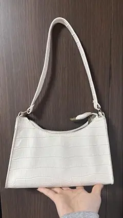 ホワイト クロコダイル型押し ショルダーバッグ