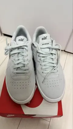 新品Nike グレー スエード スニーカー24.5ユナイテッドアローズ