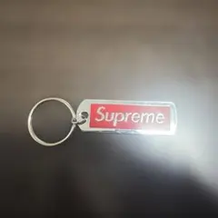 Supreme キーホルダー レッド