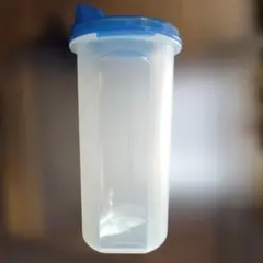Tupperware タッパーウェア　MMディスペンサー 蓋ブルー　650ml