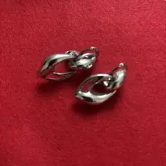 イヤリング　シルバー