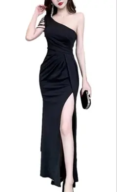 ❗️値下げ❗️BUTTER CREAM ワンショルダー ブラックドレス