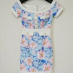 an 花柄ミニドレス