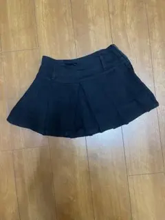 XOXO ブラック プリーツミニスカート インナーパンツ付きのサムネイル