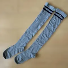 ラブトキ　グレー ニーハイソックス