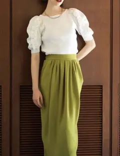 ルーニー　袖フリルプルオーバー