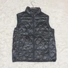 ユニクロ ウルトラライトダウンベスト ダイヤキルト インナーダウン Z9067