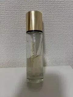 イブサンローラン　ラディアント タッチ ブラープライマー