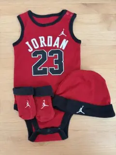 NIKE JORDAN ロンパース 帽子 靴下 3点セット 6-12m