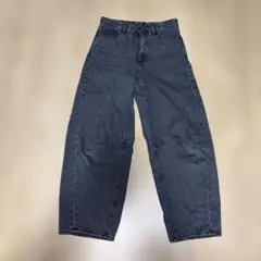 GU バレルレッグジーンズ　Mサイズ