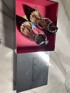 美品！ピンクスタッズパンプス