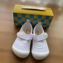 キンダージュース　はだしっこ　ホワイト 16cm
