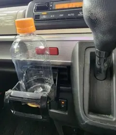 MK53S　スペーシア　センタードリンクホルダー取り付け